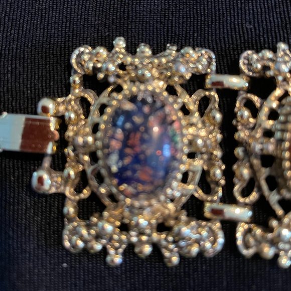 Dragon Egg braclet - Picture 2 of 6